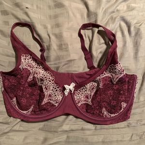 Victoria’s Secret bra 38DDD